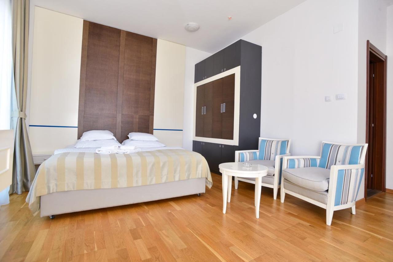 Barbeta Accommodation Budva Bagian luar foto
